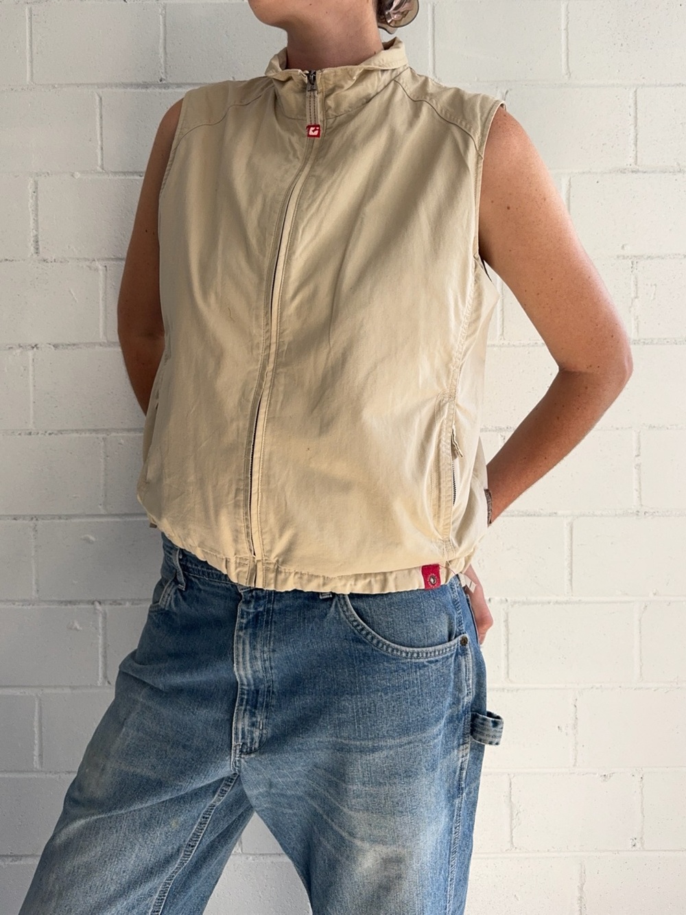 Y2K Light Beige Sleeveless Vest